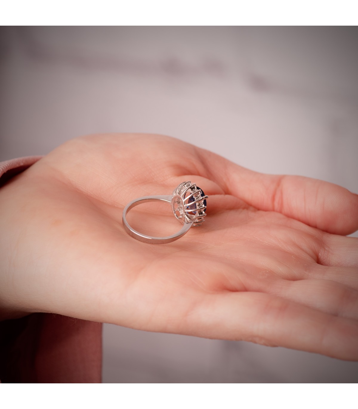 Saphir Ring mit Diamanten Galadriel 750 Weißgold