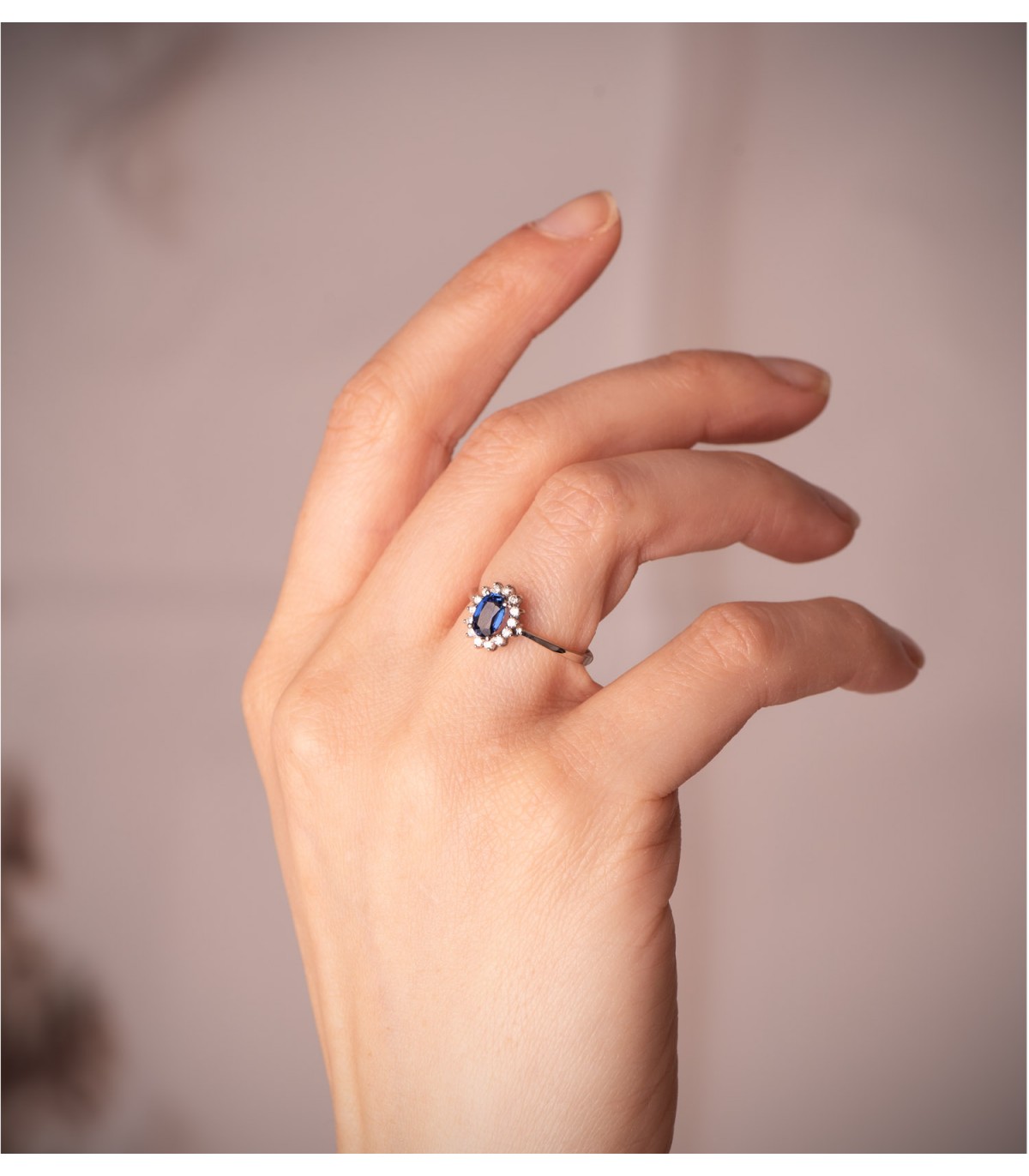 Saphir Ring mit Diamanten Jasmin 750 Weißgold