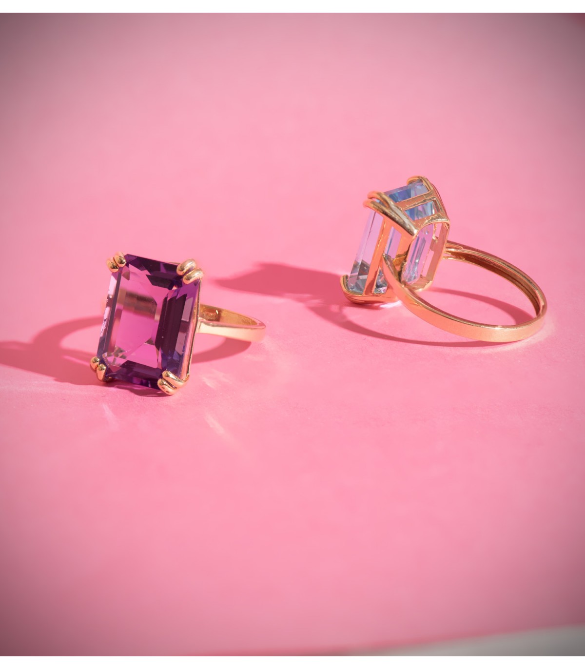 Bague améthyste Vancouver Or Jaune 18K. Bagues pour femmes, pierre semi-précieuse topaze bleue.