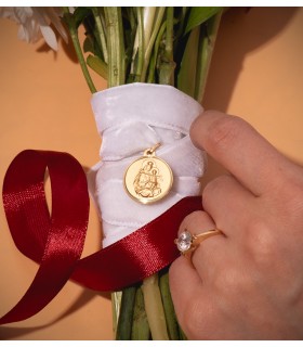 Medalla para ramo de novia, escapulario virgen del Carmen de oro.