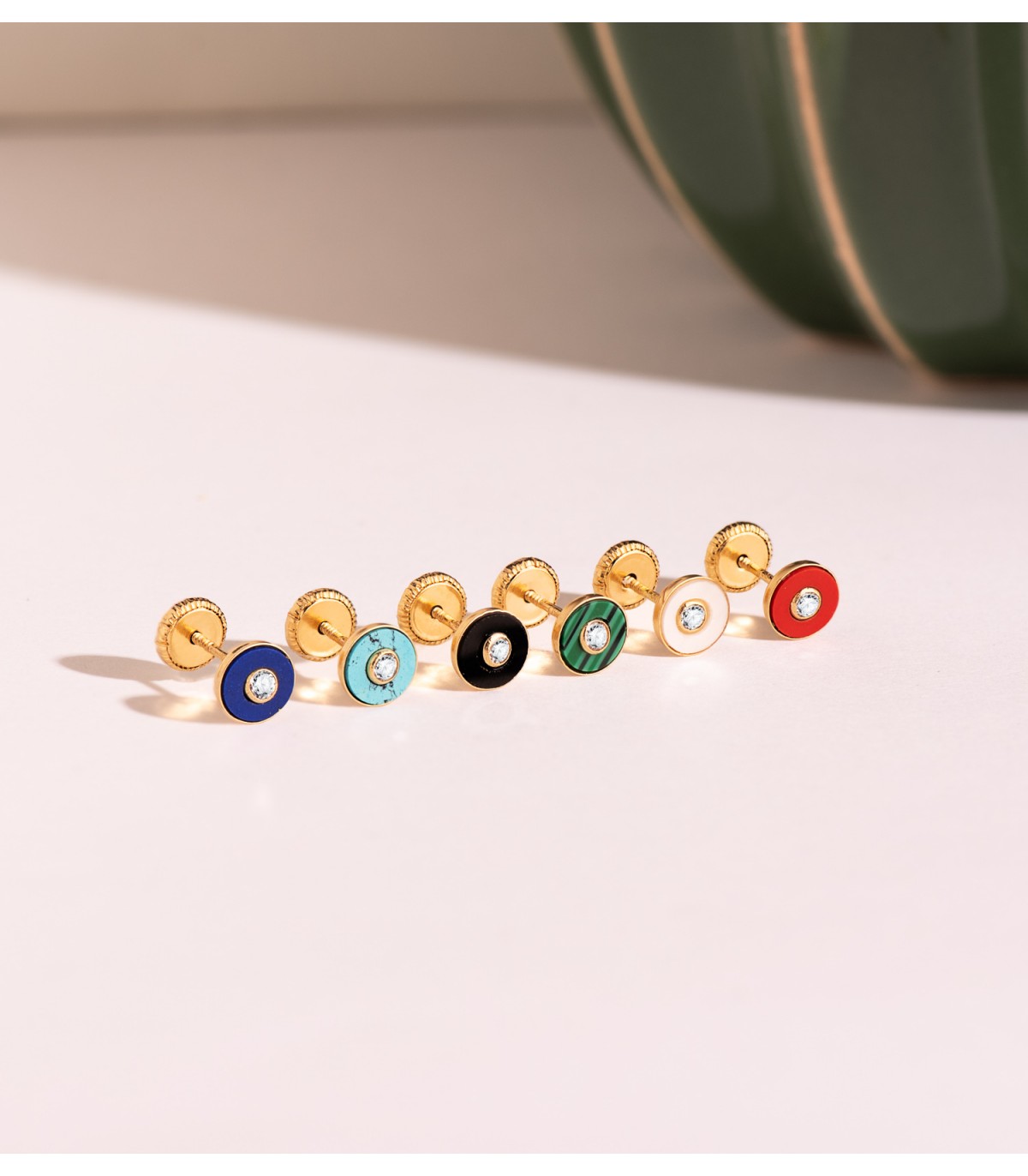 Boucles d'oreilles or enfant Ilaria onyx 5.5mm 18K, puces d'oreilles fille, adolescentes et femme