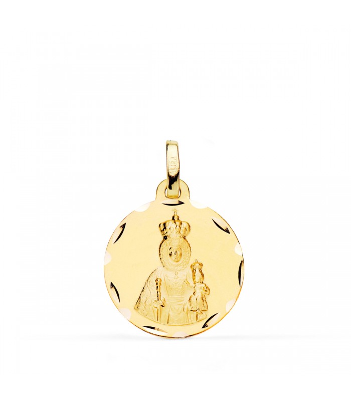 Medalla Virgen de la Fuensanta Oro 18K 18mm Tallada. Medallas de oro religiosas, medallas vírgenes.