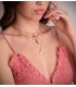 Colgante charm Luxury bolso cuadros negro Oro 18K. Charm forma de bolsito esmalte colores rojo y rosa.