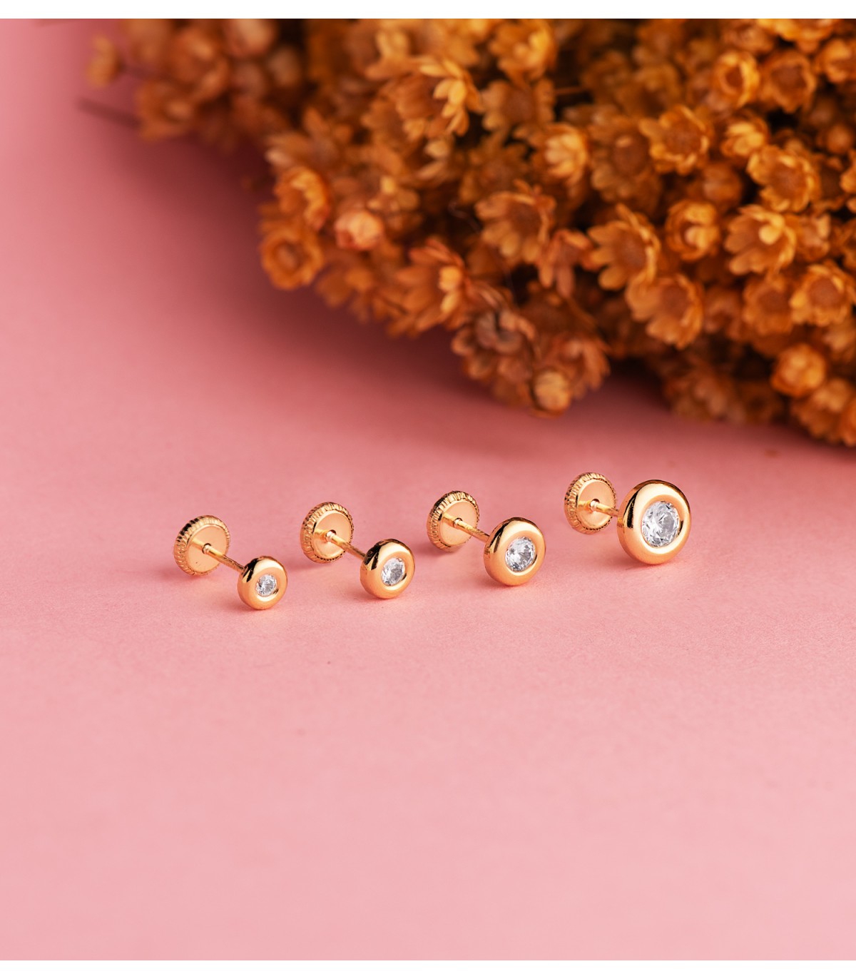Pendientes chatones Dortmund Oro 18 K 7 mm, pendientes oro cierre de tuerca.