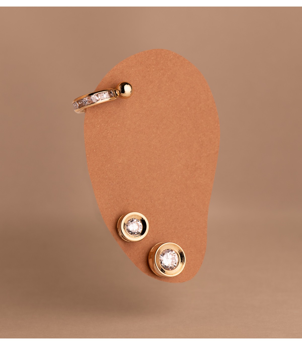 Pendientes Yolanda chatón 8mm Oro 18K, joyas de mujer.