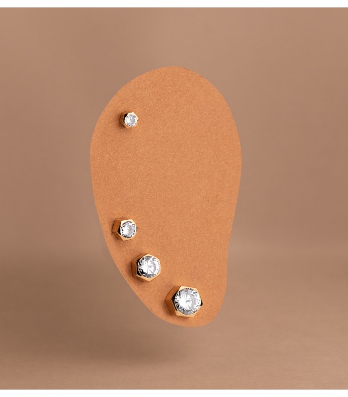 Orecchini bambina in oro giallo 18 carati con chiusura a vite, Lara punto luce esagono 5mm
