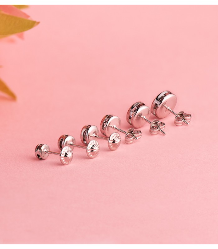 Pendiente chatón 4mm 18 Ktes, ideal para niñas, pendientes de oro blanco mujer.