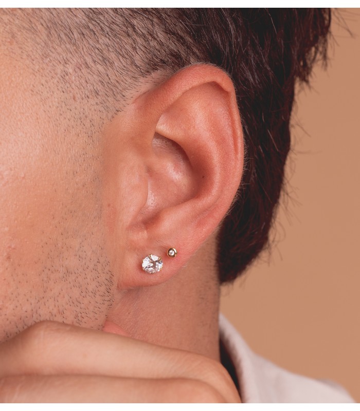 Orecchini griffe 6 mm Monte Carlo oro 18K, punto luce per donna e bambina.