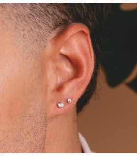 Orecchini griffe Monte Carlo 3mm oro bianco. Orecchini bambina e donna con punto luce.