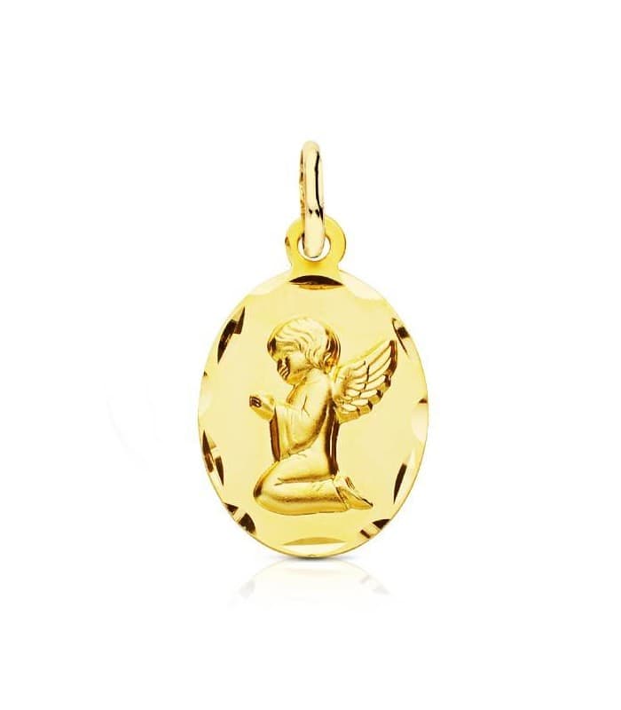 Medalla Angelito tallada
