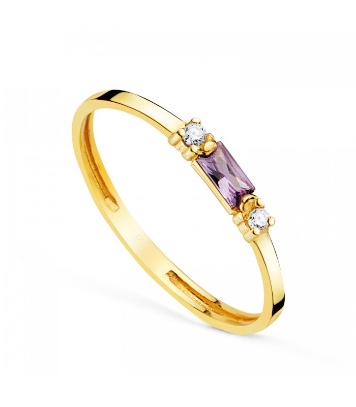 anillo de oro amarillo con amatista