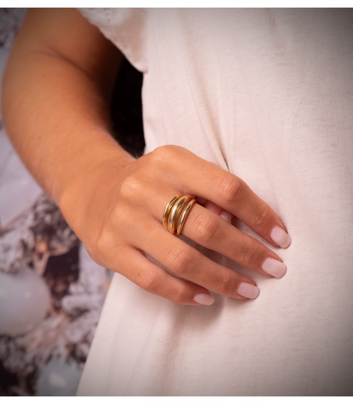 anillo ancho de mujer en oro amarillo