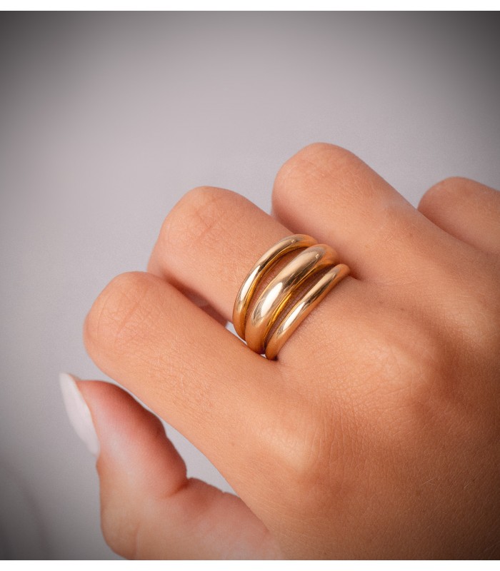 anillo ancho de mujer en oro amarillo