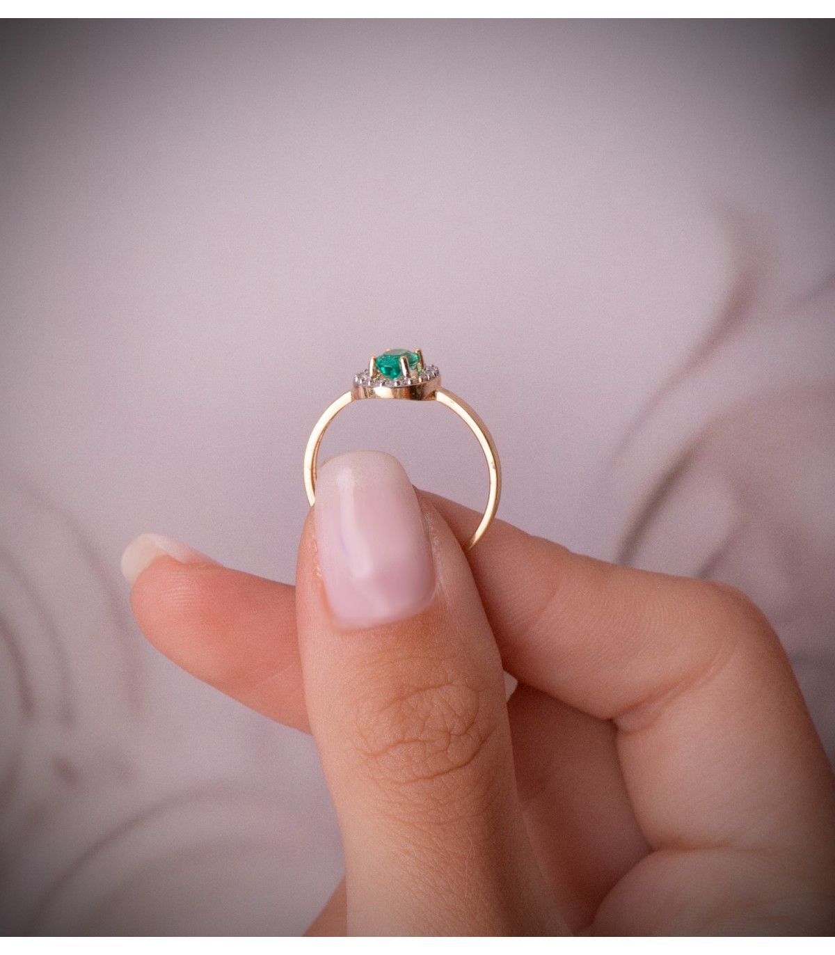 Smaragd Oval Halo Ring - Gelbgold 750 18K | Edelstein Verlobungsringe