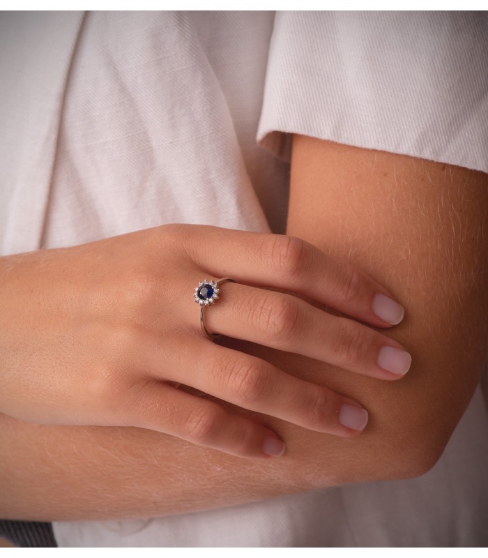Bague Idril Or blanc 18K Diamants et Saphir