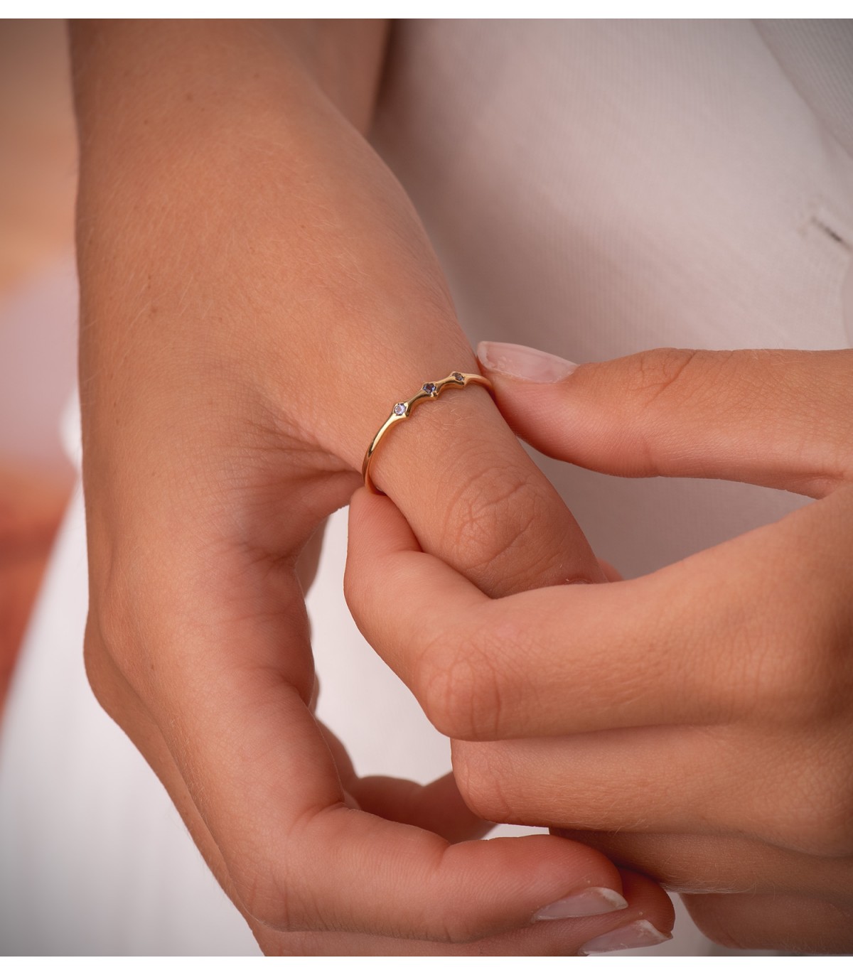 anillo fino de oro pamela