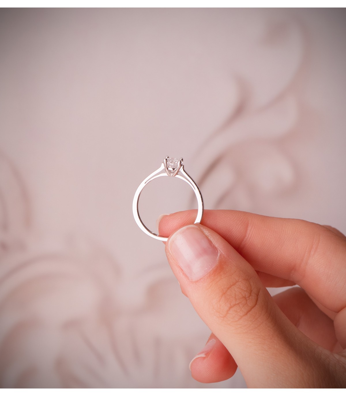 Nordlys - Anello con diamante 0.500ct solitario in oro bianco 18 carati.