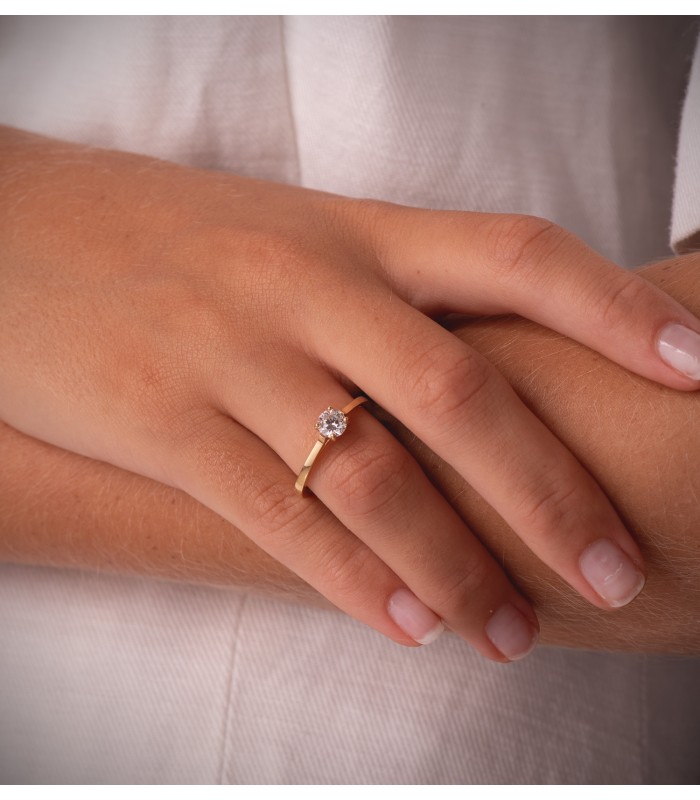 Bague solitaire diamant pour fiançailles. Collection bagues femme en or