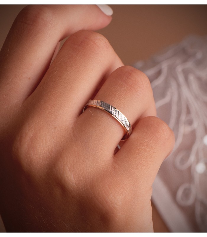Bague pour mariage or 18 carats. Alliance or 750/1000. Bijouterie en ligne.