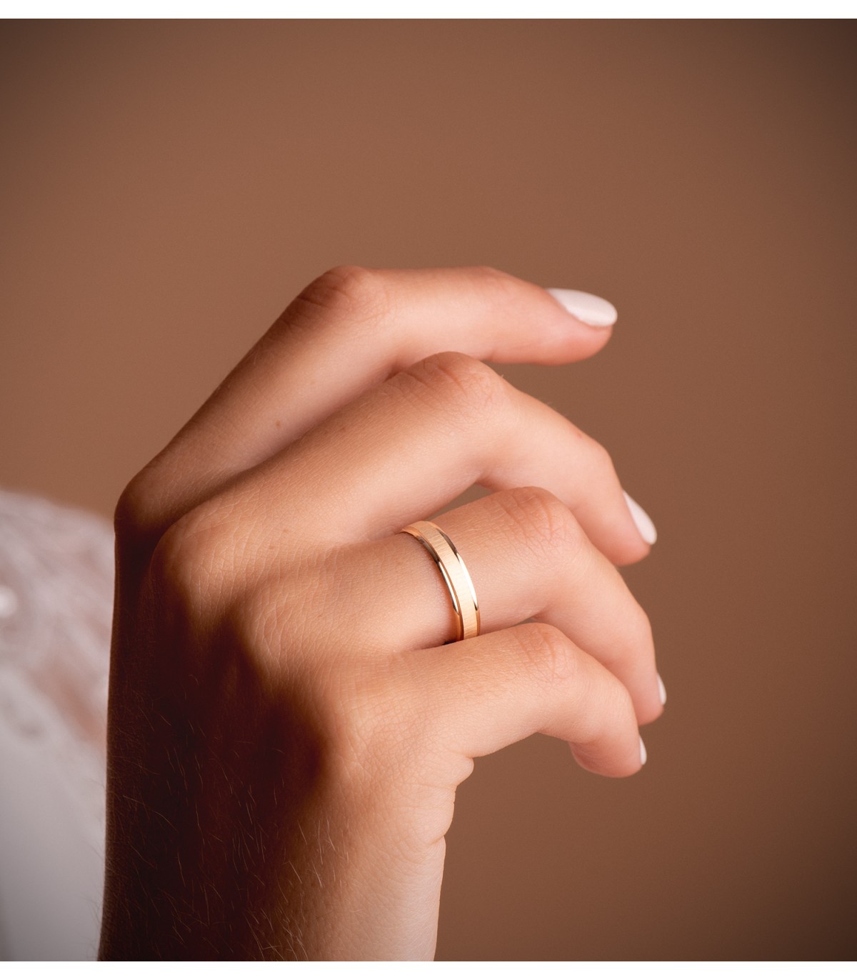 Alliances pour femmes mariage. Alliance or 18 carats. Bijouterie en ligne.