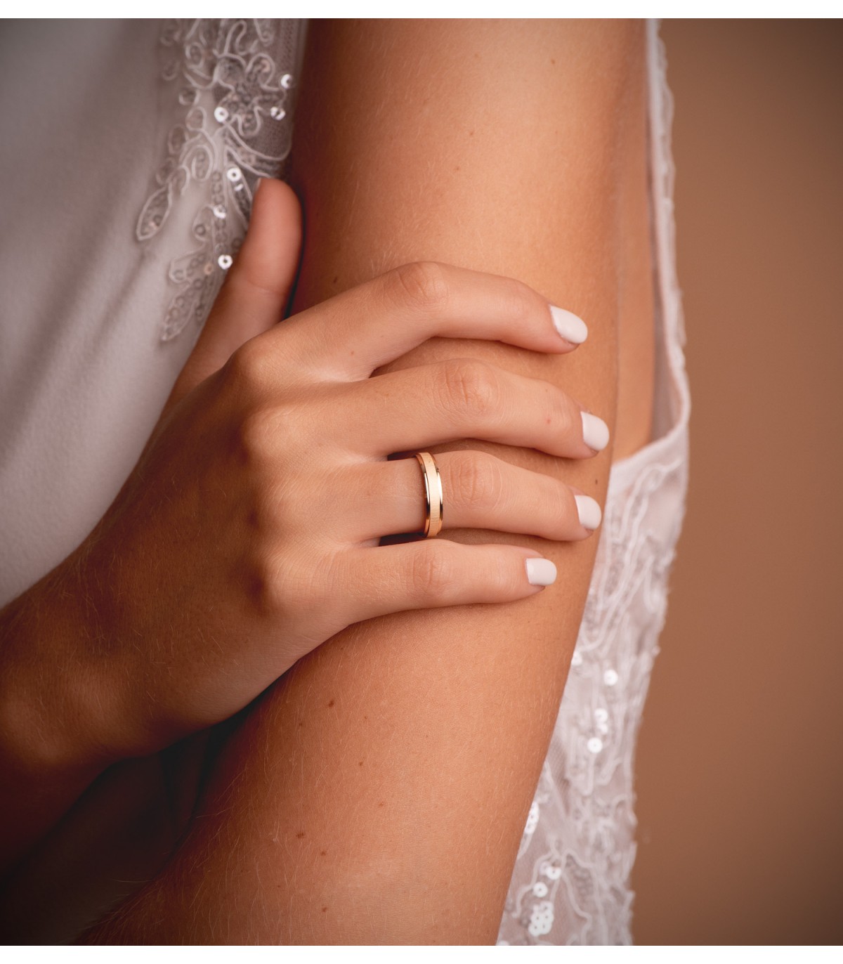 Alliances pour femmes mariage. Alliance or 18 carats. Bijouterie en ligne.