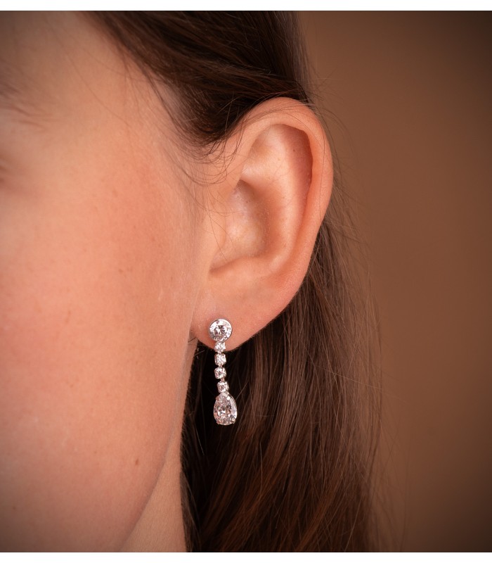 Pendientes Novia Symphonia Oro Blanco 18K. Pendientes largos con piedra para mujer.