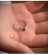Anello di fidanzamento Vennetia Zaffiro Oro bianco 18Kt, solitario da donna con pave di zirconi