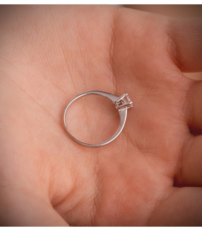 Bague Solitaire Zircon Or Blanc 18K