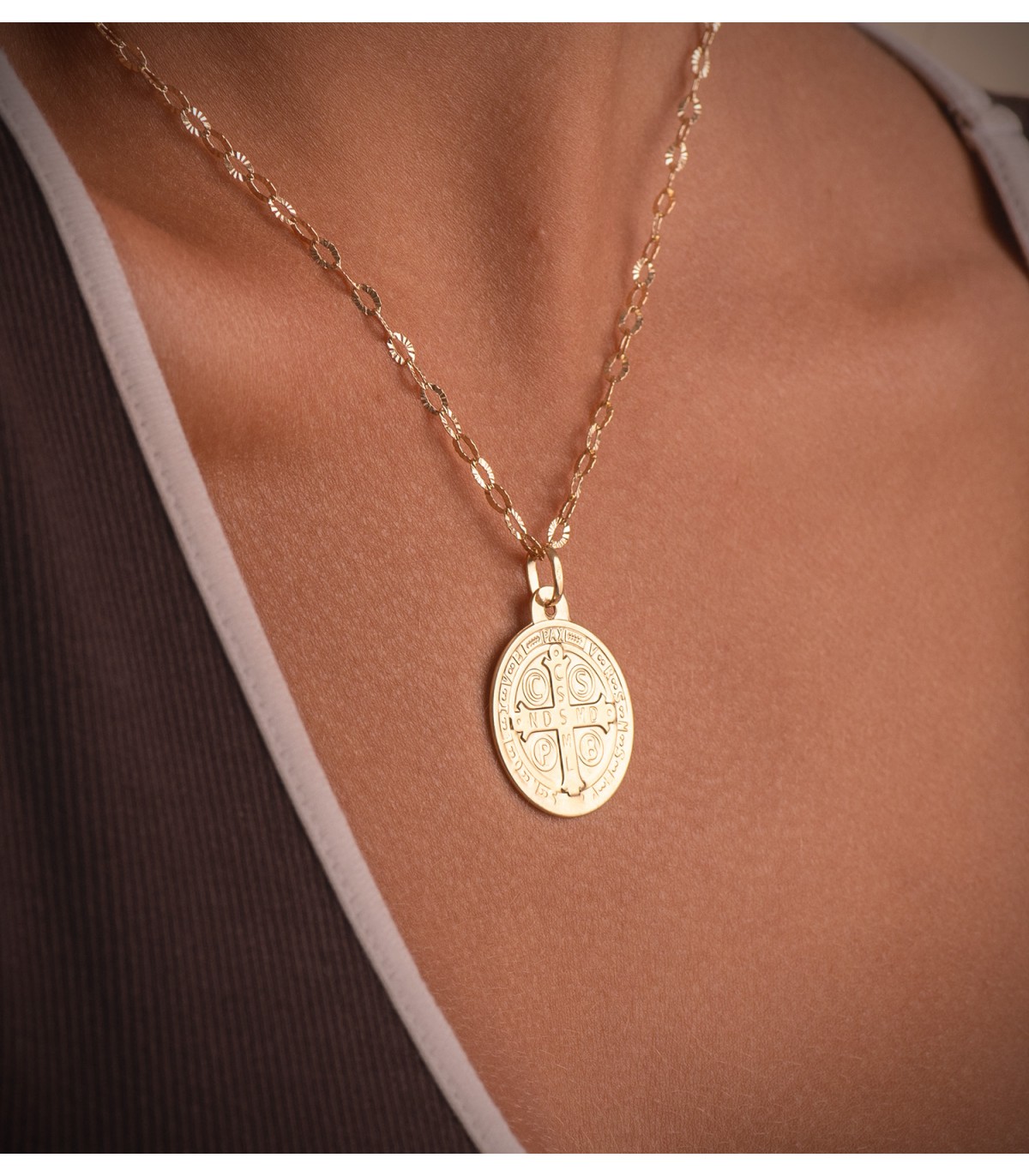 Cadena Oro 18K 2,5 mm 45 cm Forzada tallada | joyería online