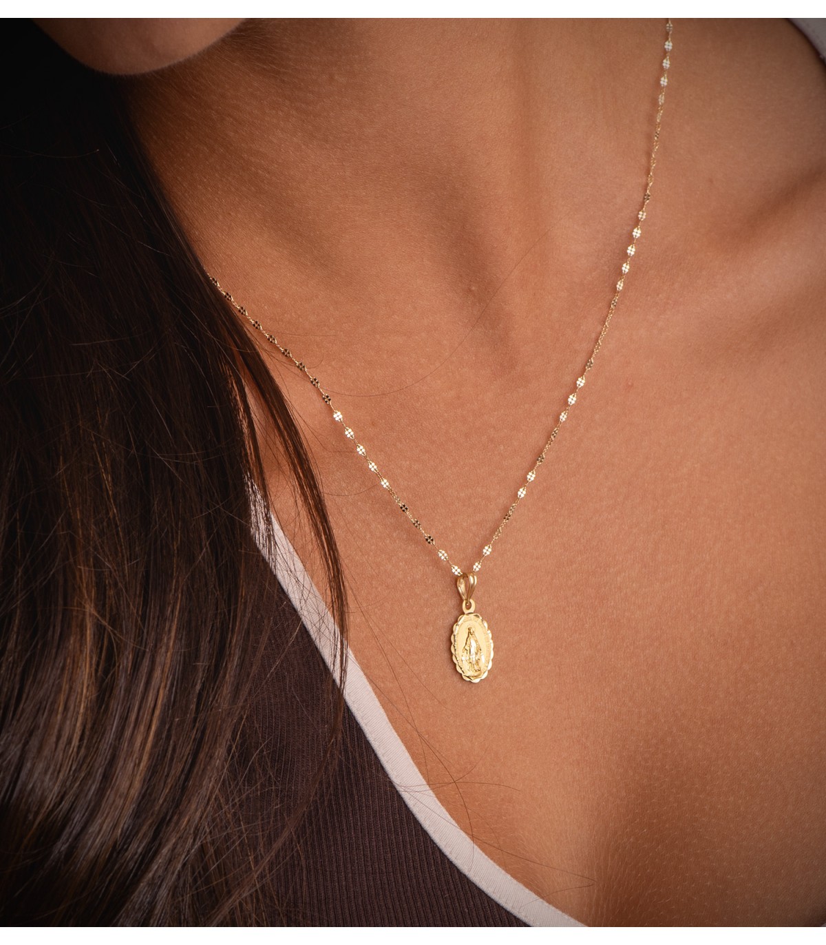 Colgante oro Medalla Virgen Milagrosa 18 Ktes 16mm
