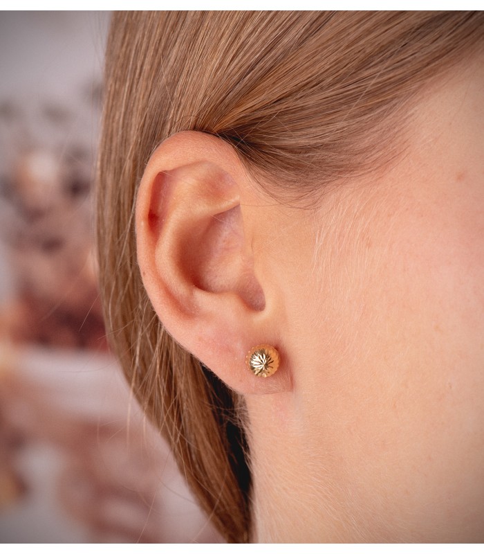 Pendientes Aitana bola tallada 7mm oro 18k