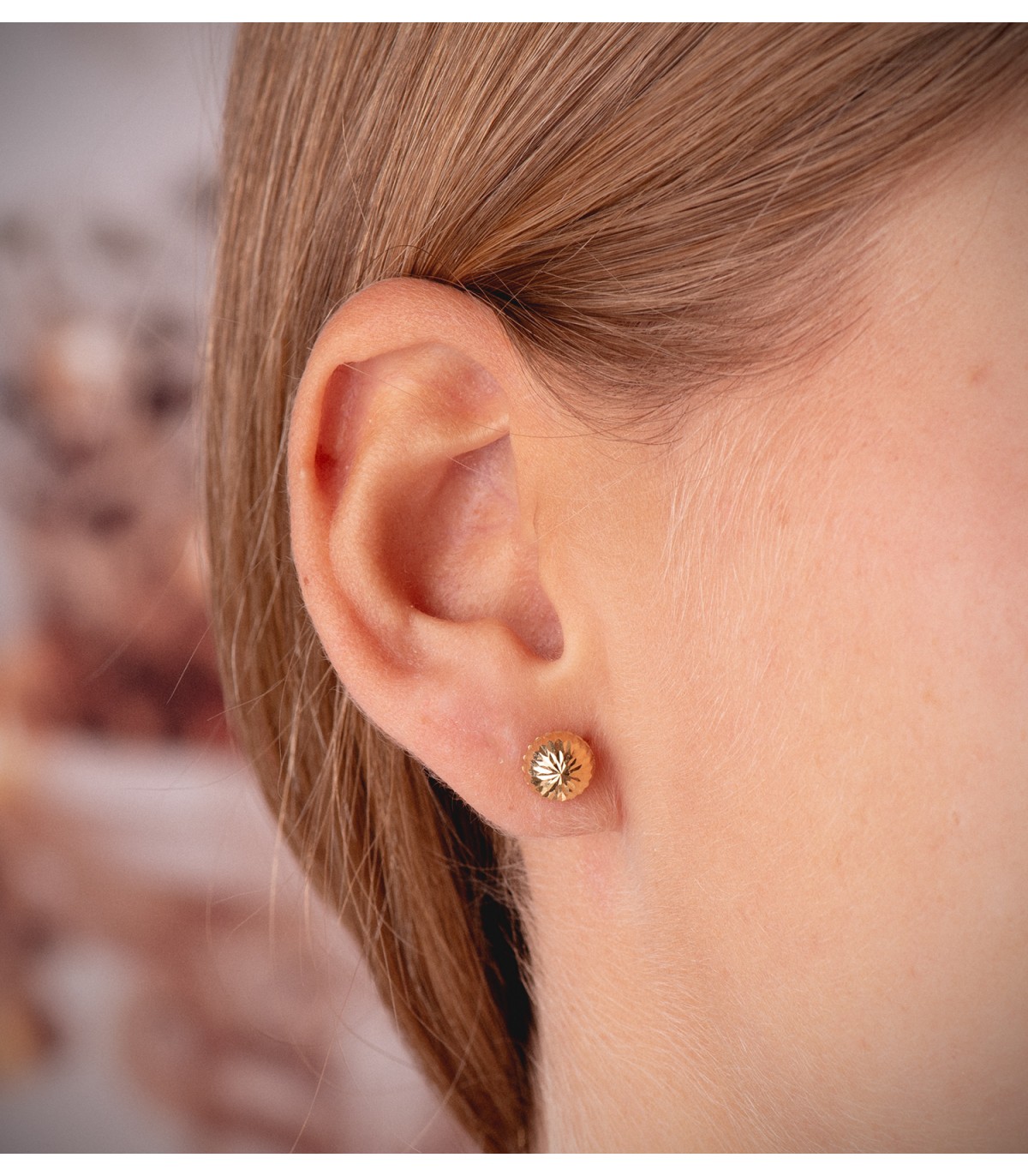 Orecchini Aitana sfera 7mm oro 18kt