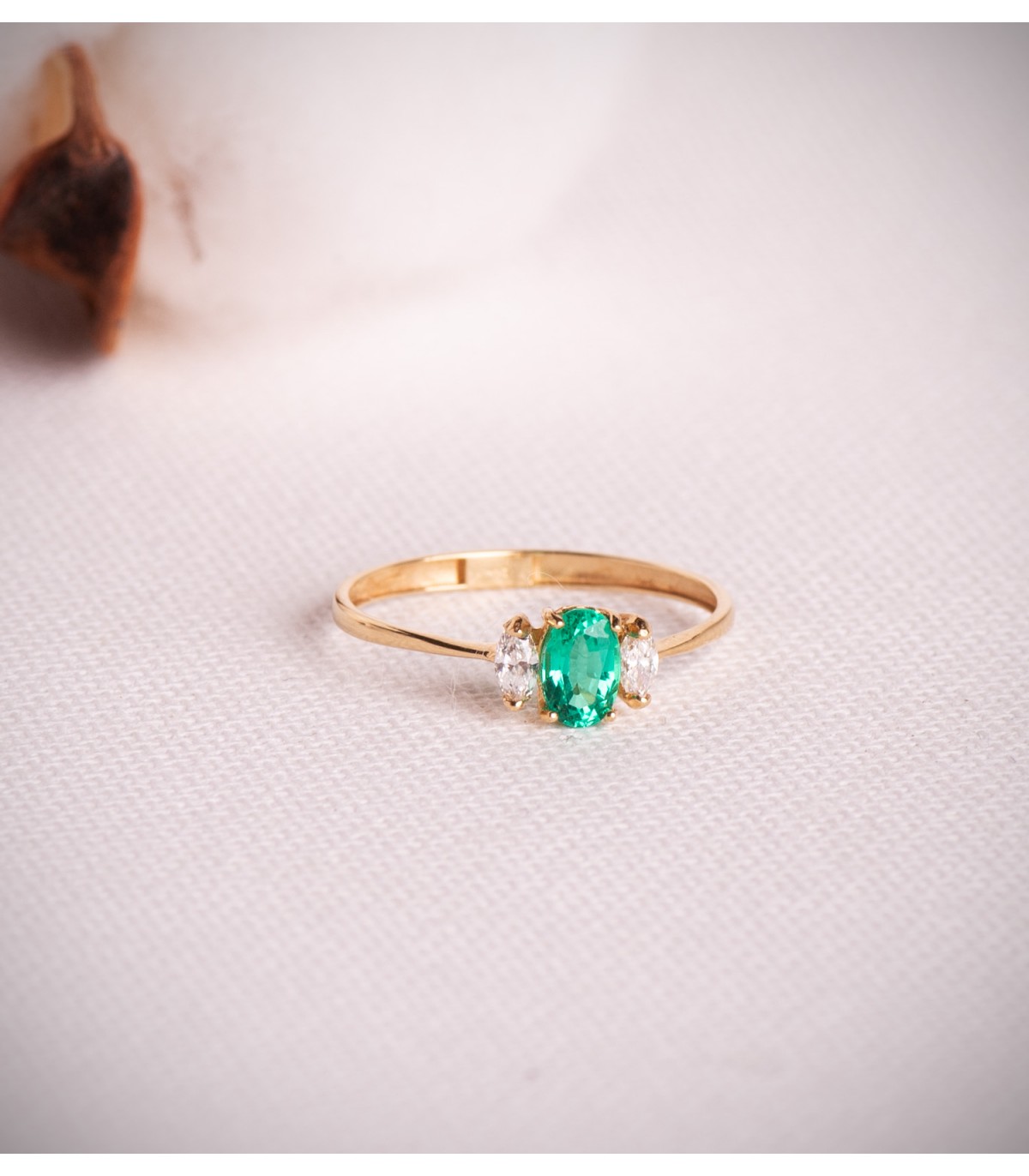 Anelli da donna con smeraldi e diamanti - Intuition oro giallo 18k