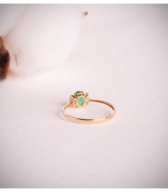 Anillo Intuition esmeralda y diamantes Oro 18K