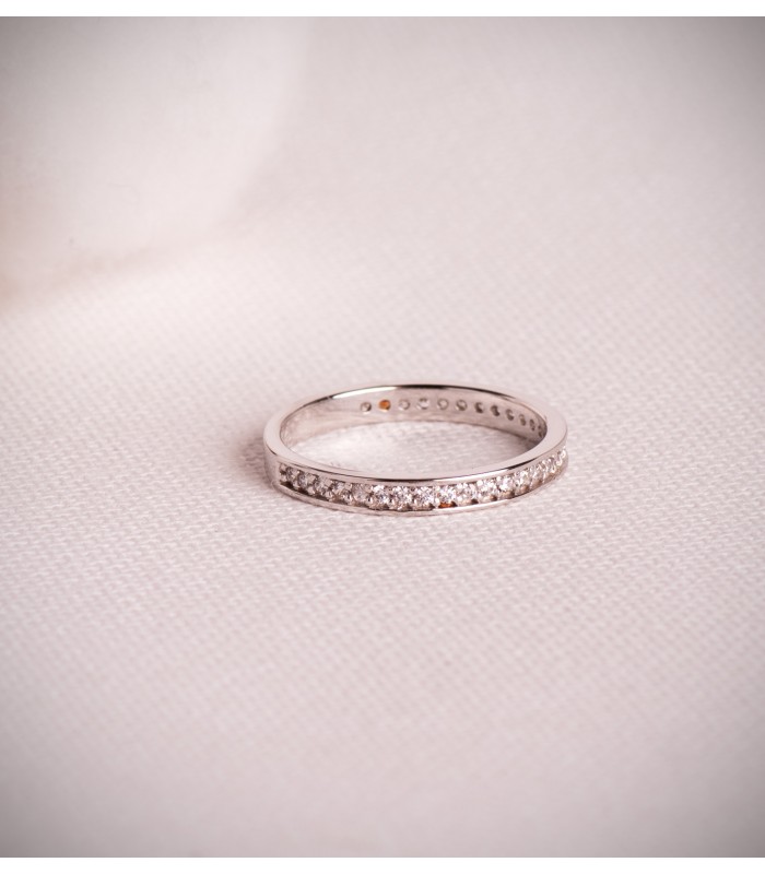 Alianza Stefano 2,5 mm 18 Ktes | anillos de boda media alianzas mujer con piedras carril