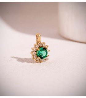 Pendentif Diamants et Émeraude Idril or jaune 750/1000, colliers diamants pour femme.