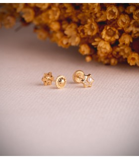 Pendientes perla Claudia 5mm Oro 18K, pendientes estrellas para niña o bebé.