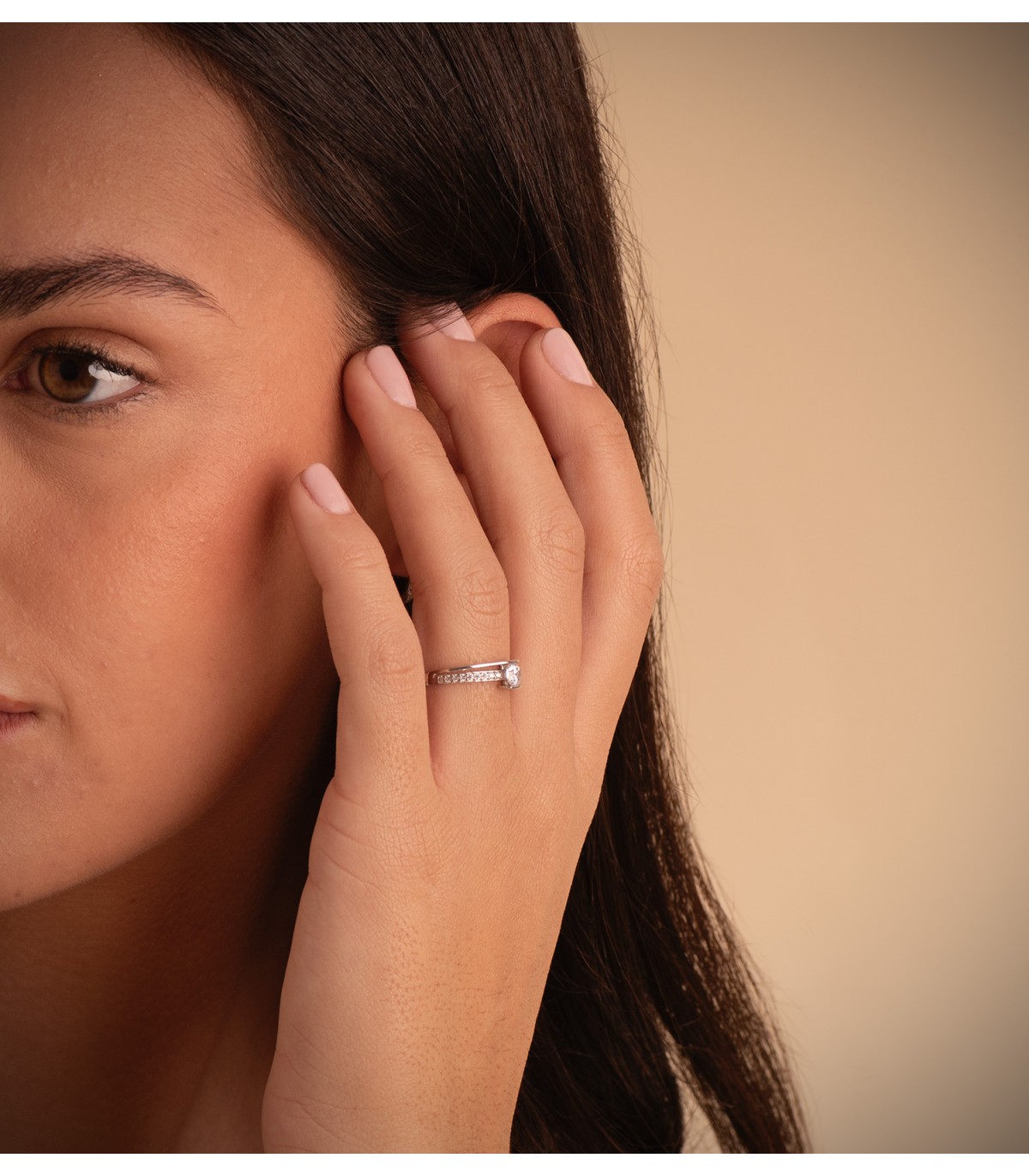 anillo de pedida en oro blanco 18 ktes para boda
