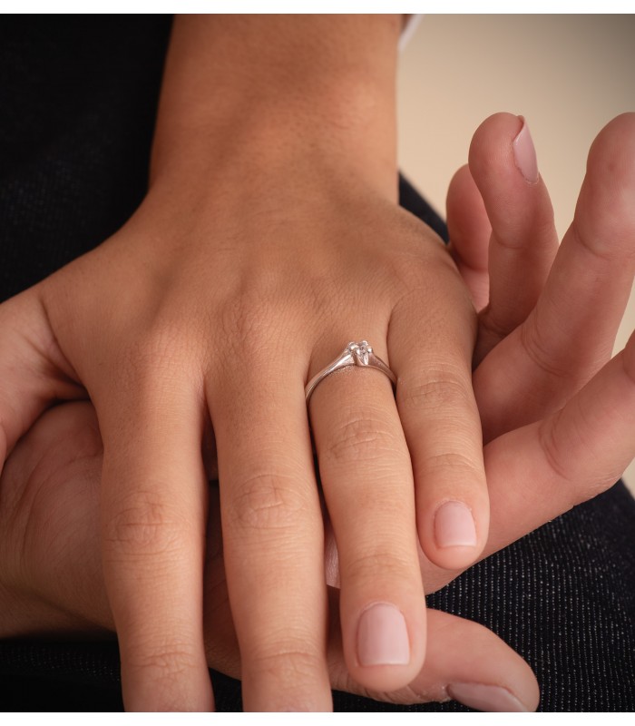 anillo de compromiso salonia en oro blanco barato para mujer
