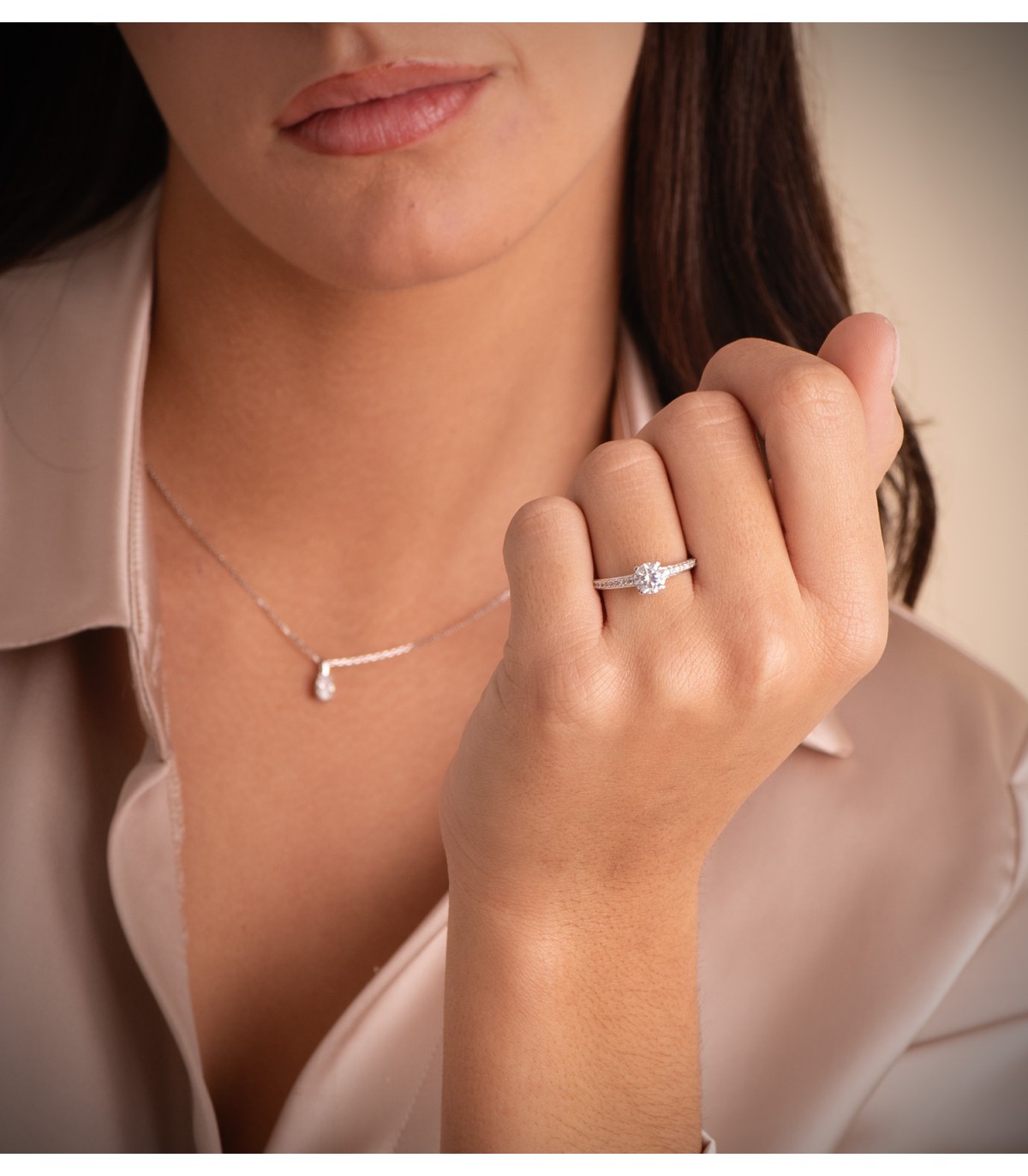 Solitario Anello in oro bianco 18k | Anelli di fidanzamento da donna