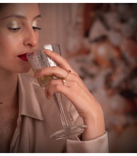 Bague avec Rubis et Diamants en or jaune 750, idéal pour femme et fiançailles