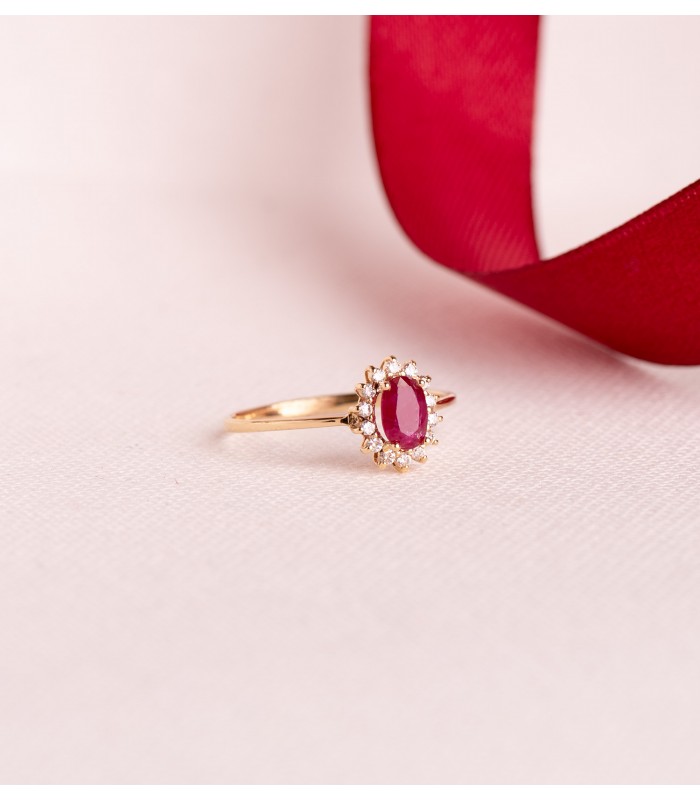 Anillo diamantes y piedra preciosa Rubí, Jasmin colección boda y compromiso.