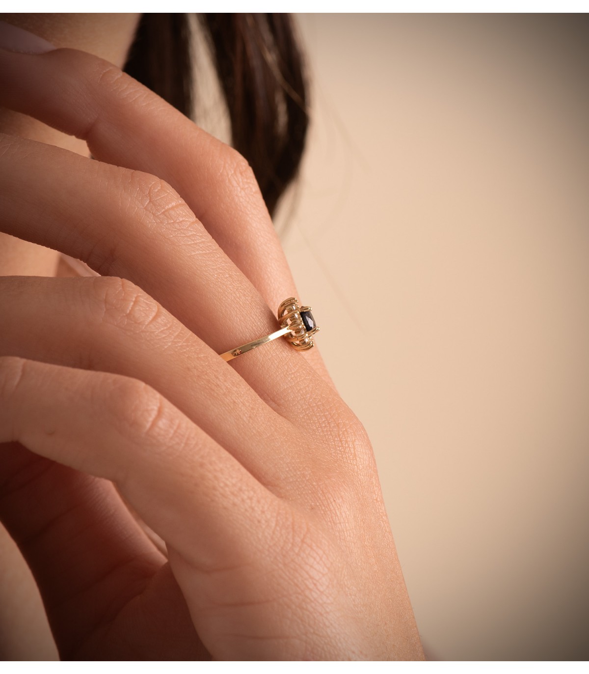Bague Idril or jaune 18K Diamants et Saphir