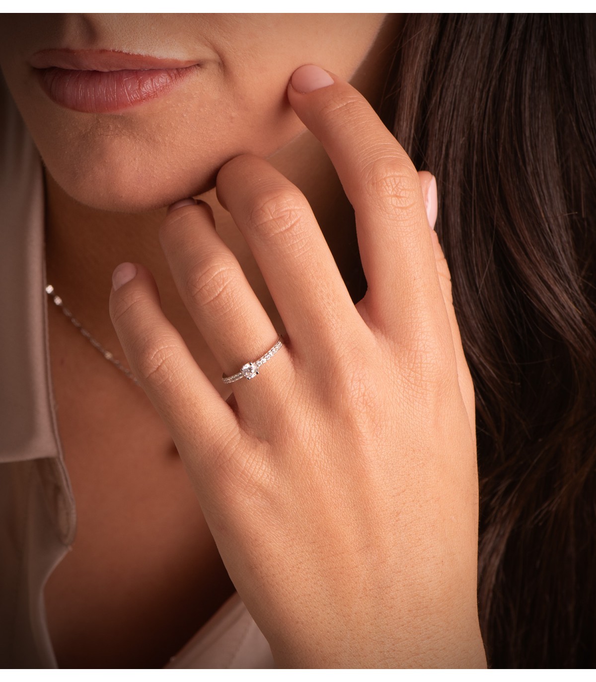 Anello Solitario Brydale oro bianco 18 Kt