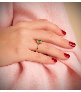 Bague de fiançailles pour femme avec diamants en or jaune. Bague femme or 18 carats.