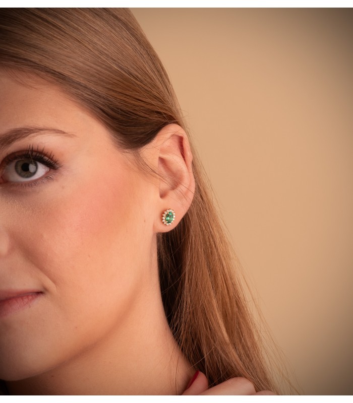 Boucles d'oreilles Jasmin Émeraudes et Diamants Or Jaune 18K. Boucles d'oreilles de mariage en diamants et pierres précieuses.
