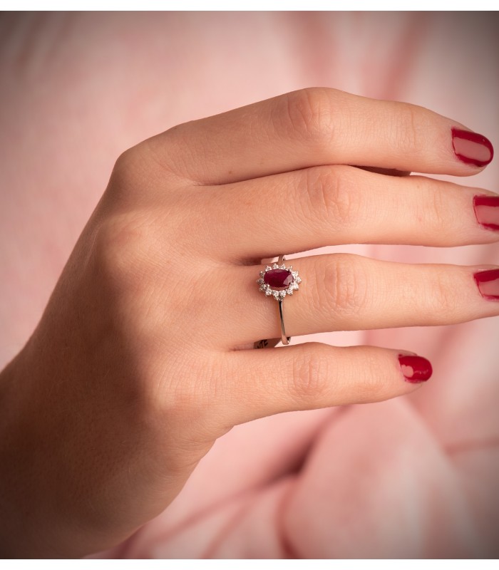 Diamantring mit Rubin Jasmin Weißgold 750