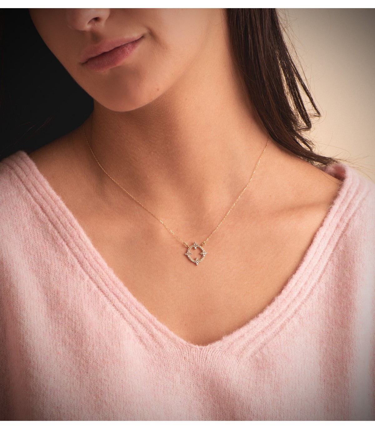 Collana in oro per donna, Gisli 18kt, girocollo con sole e catenina, pietre zirconi.