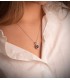 Collier avec pendentif en diamant. Saphir et or blanc. Diamants pour femmes.