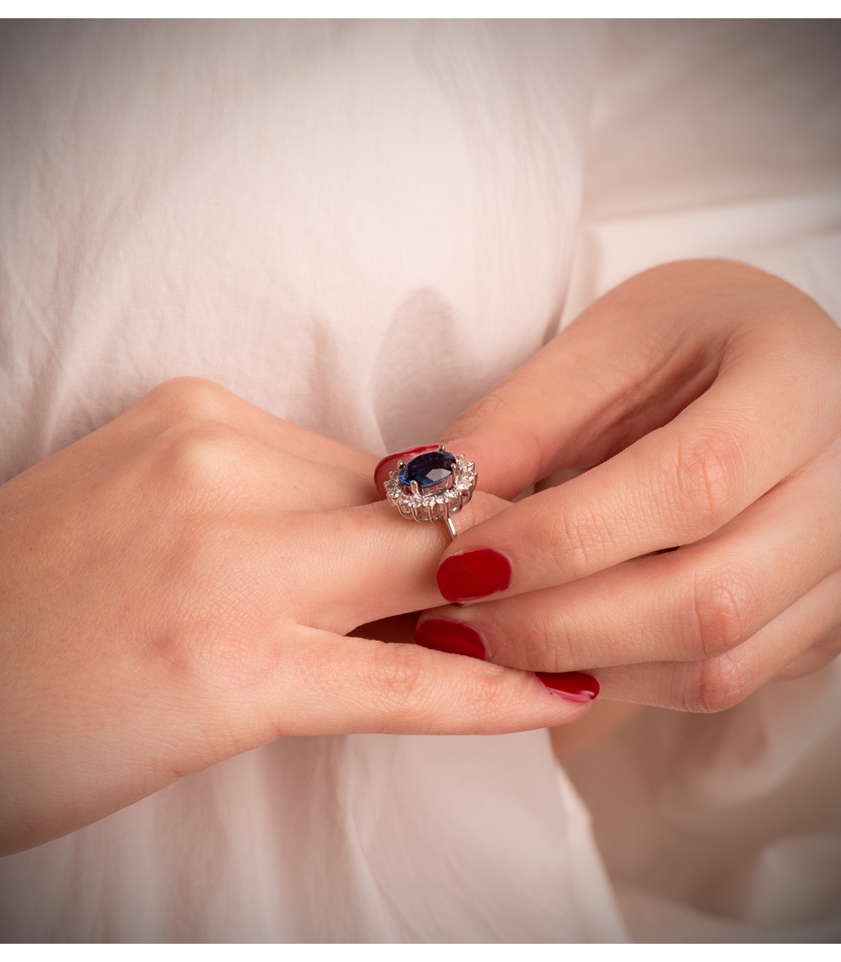 Bague Galadriel 18 K Saphir 2.47 Ct. Diamants
